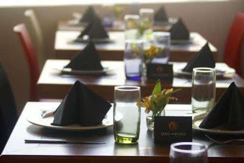 Hotel Oro Negro 탈라라 외부 사진